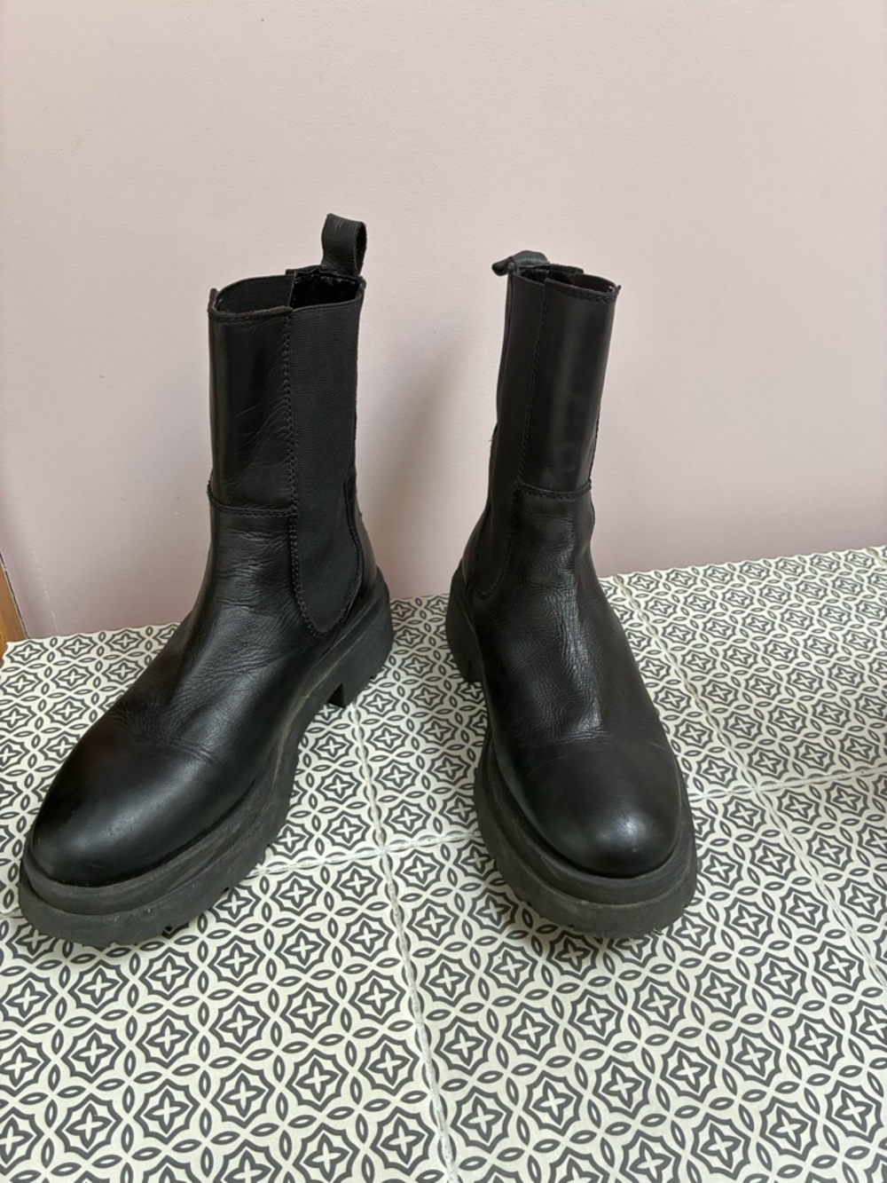 10.Deep Black Leather Platform Moto Chelsea Boots
